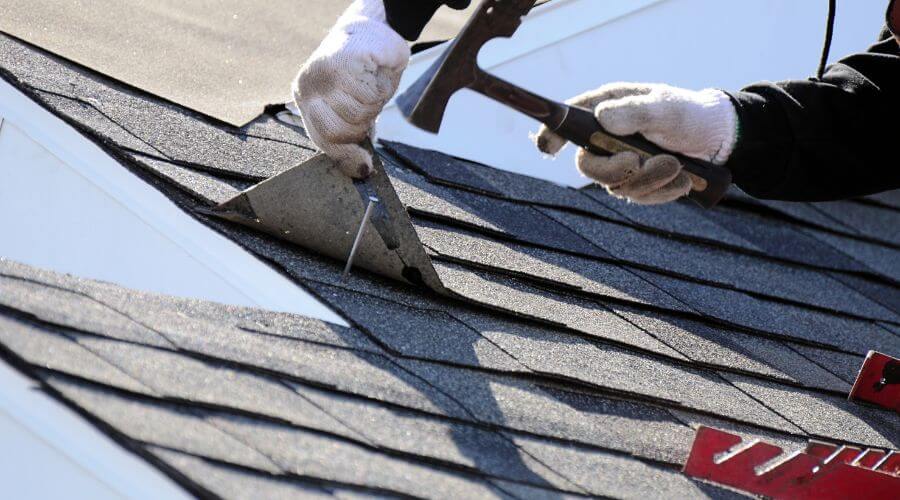 Professional gutter cleaning in Pontotoc, TX